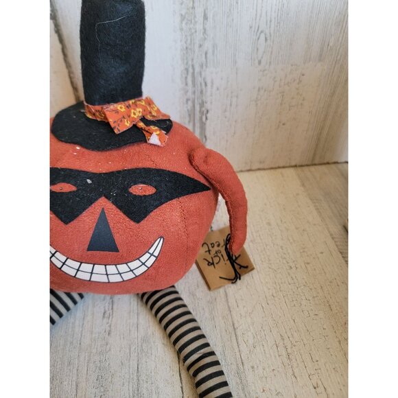 Vintage unique pumpkin sitting trick or treat plush home decor spooky Halloween - Picture 6 of 8